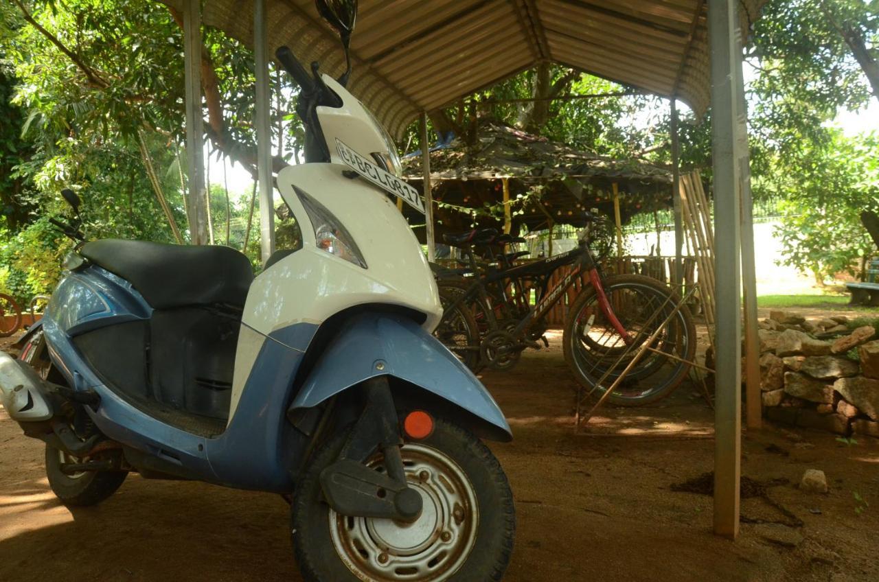 Sujatha Tourist Rest Hotel Dambulla Kültér fotó